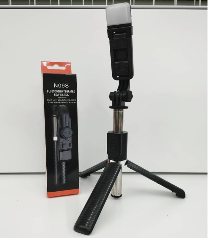 Bluetooth Selfie Stick N09S – Fill Light and Bluetooth Remote
